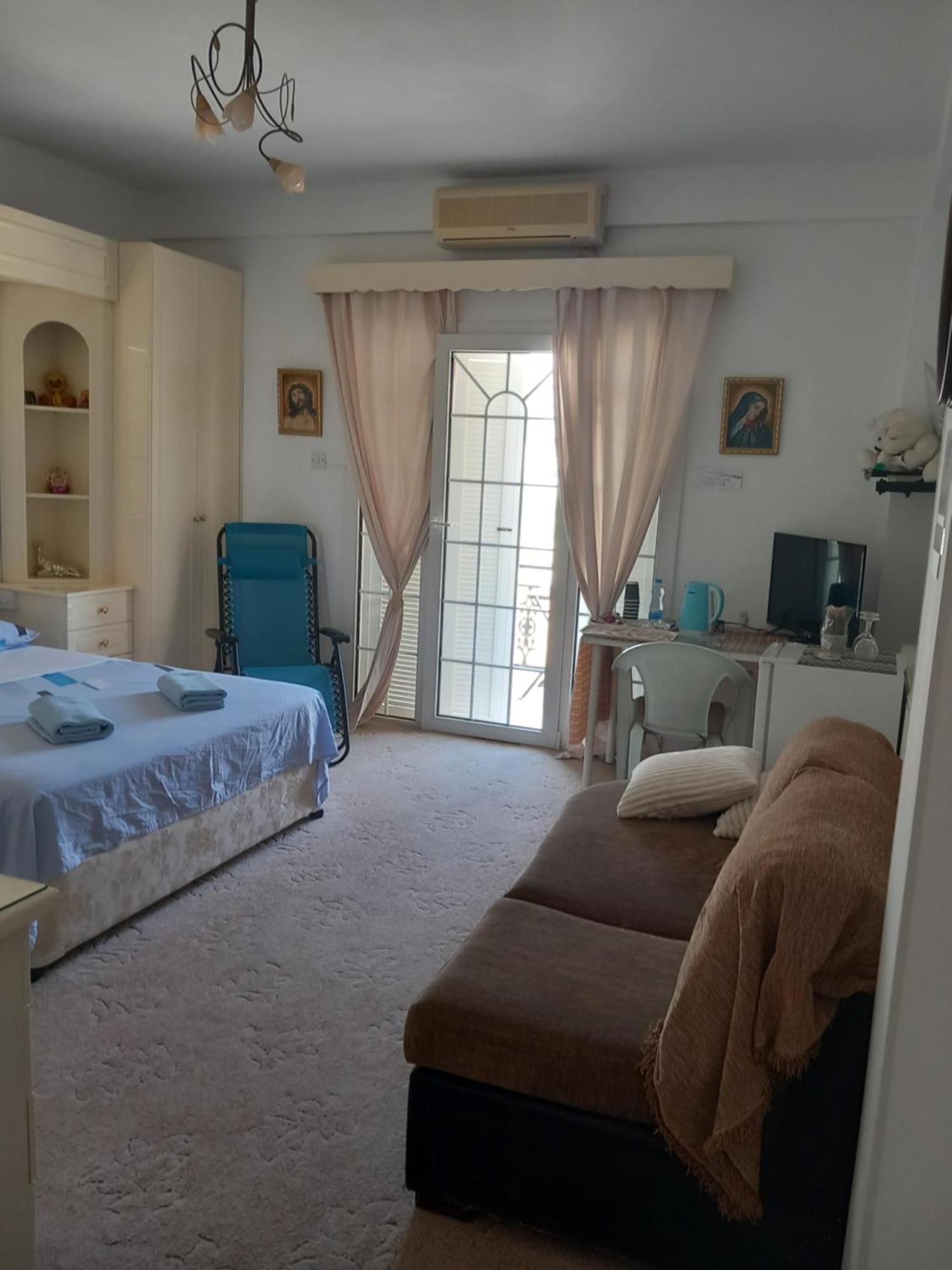 דירות Dromolaxia Vasilis House מראה חיצוני תמונה